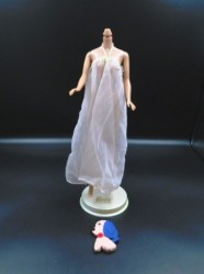 barbie pink nightie comb a